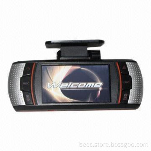 2-channel car camera with HD quality